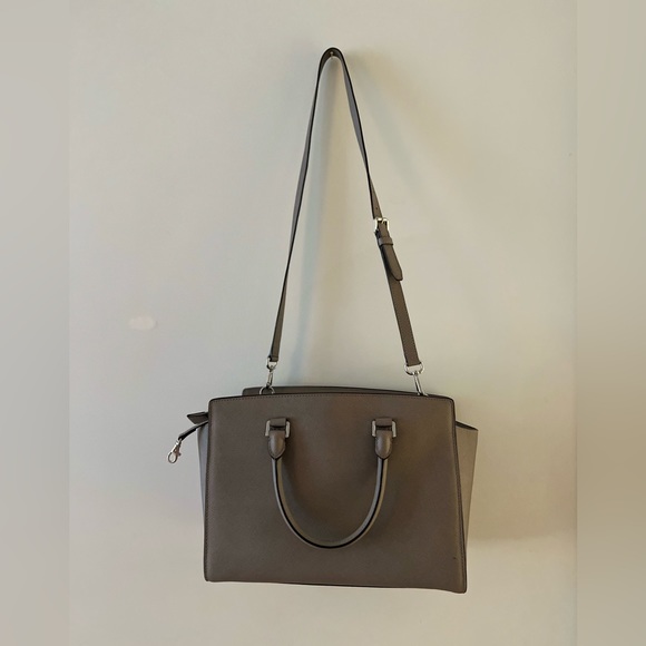 Micheal Kors Satchel | Dove Grey | Good Condition - Picture 5 of 6